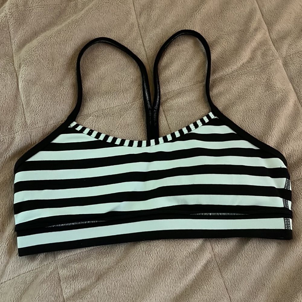Lululemon bra